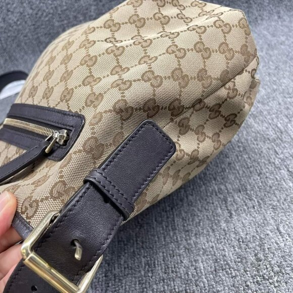 100% Authentic GUCCI GG Canvas Shoulder Bag - Picture 3 of 14